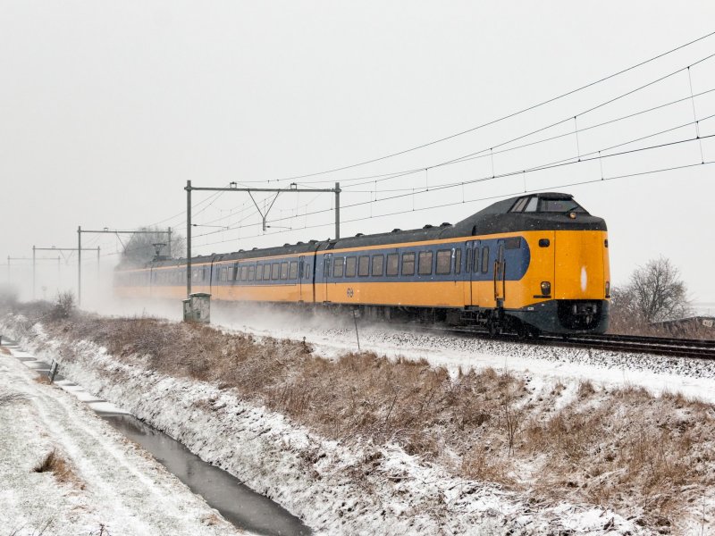 NS wijzigt woensdag dienstregeling in noorden vanwege winterweer