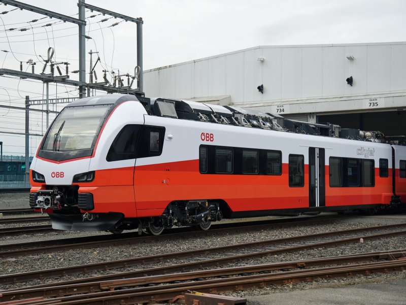 ÖBB bestelt zeven extra Flirt Akku treinen bij Stadler