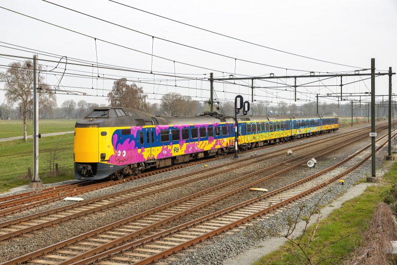 Droomtrein van 7-jarige Phileine gepresenteerd in Spoorwegmuseum
