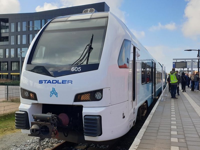 ProRail onderzoekt emissievrije treinen voor regionale spoorlijnen in Noord-Nederland
