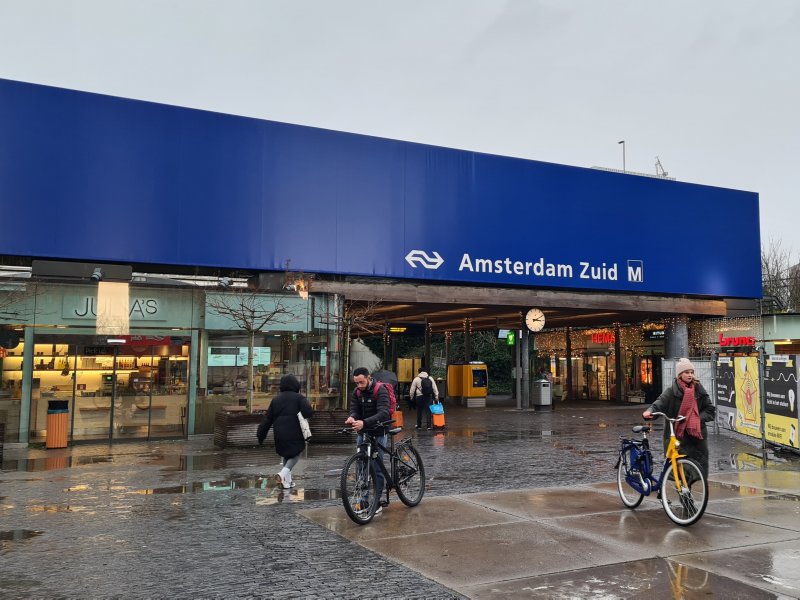 Treinverkeer bij Amsterdam Zuid rond Hemelvaart stil door werkzaamheden