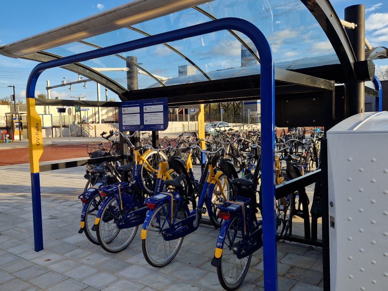 Rover pleit voor uitbreiding van OV-fietsen