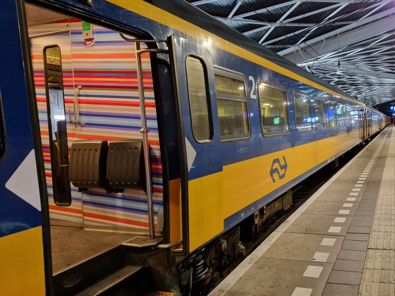 Afgedankte NS-rijtuigen krijgen tweede leven in Bulgarije