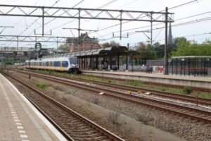 Geen treinverkeer in deel van Randstad vanwege brandmelding in Woerden