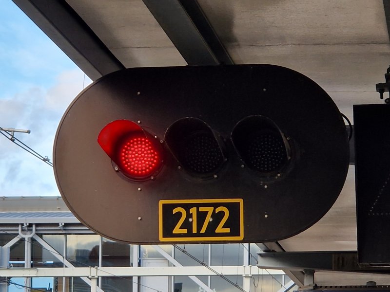 Grote treinchaos door meerdere storingen op het spoor, mogelijk sprake van sabotage