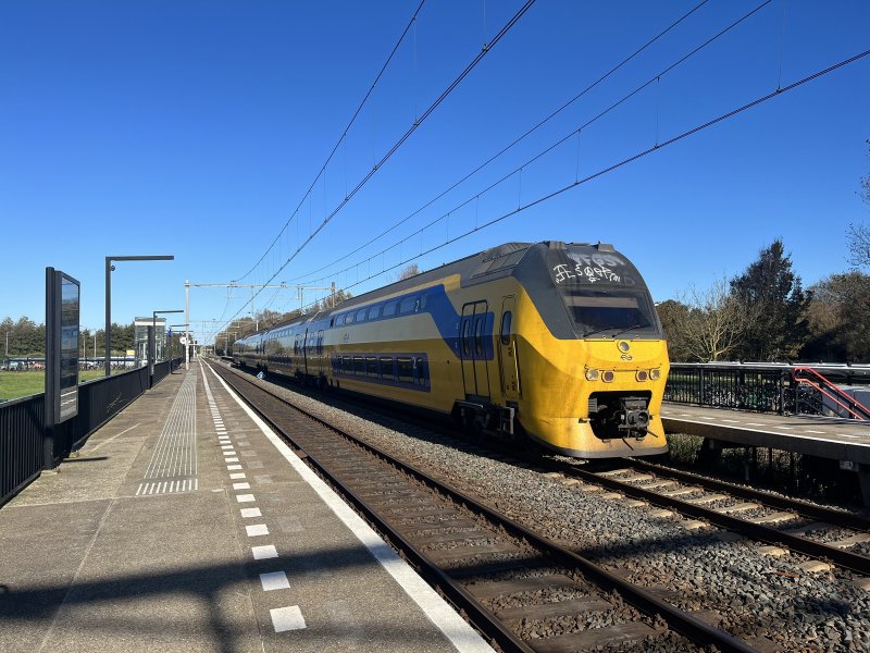 ProRail vernieuwt spoor in Noord-Holland: komende tijd tijdelijk geen treinverkeer op meerdere trajecten