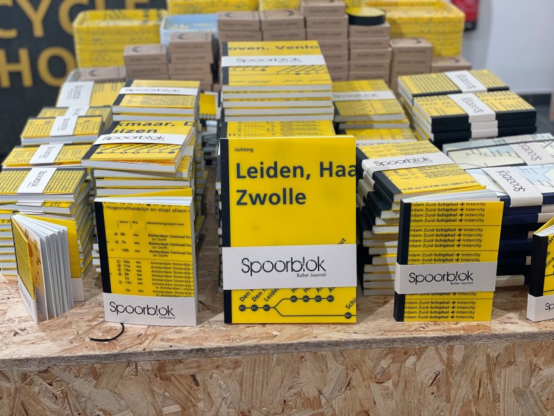 NS Upcycleshop keert terug op Utrecht Centraal